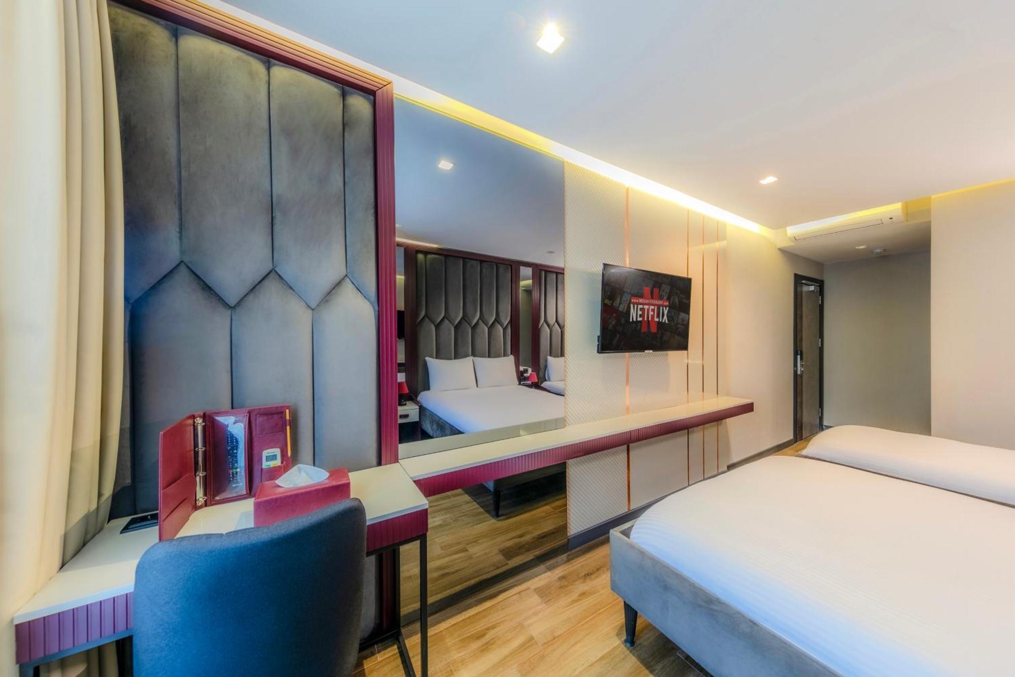 Heaven Premium Hotel Restaurant & Airport Shuttle Arnavutkoy Exteriör bild